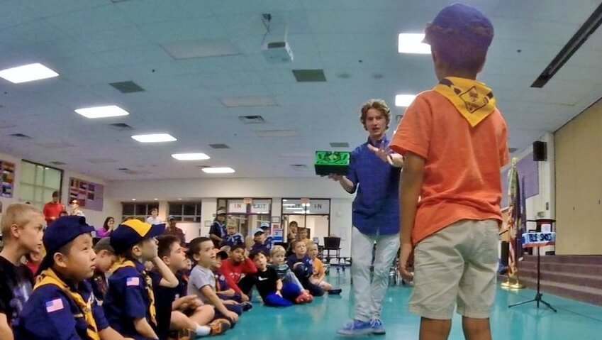 fun cub scout magic show blue & gold entertainment