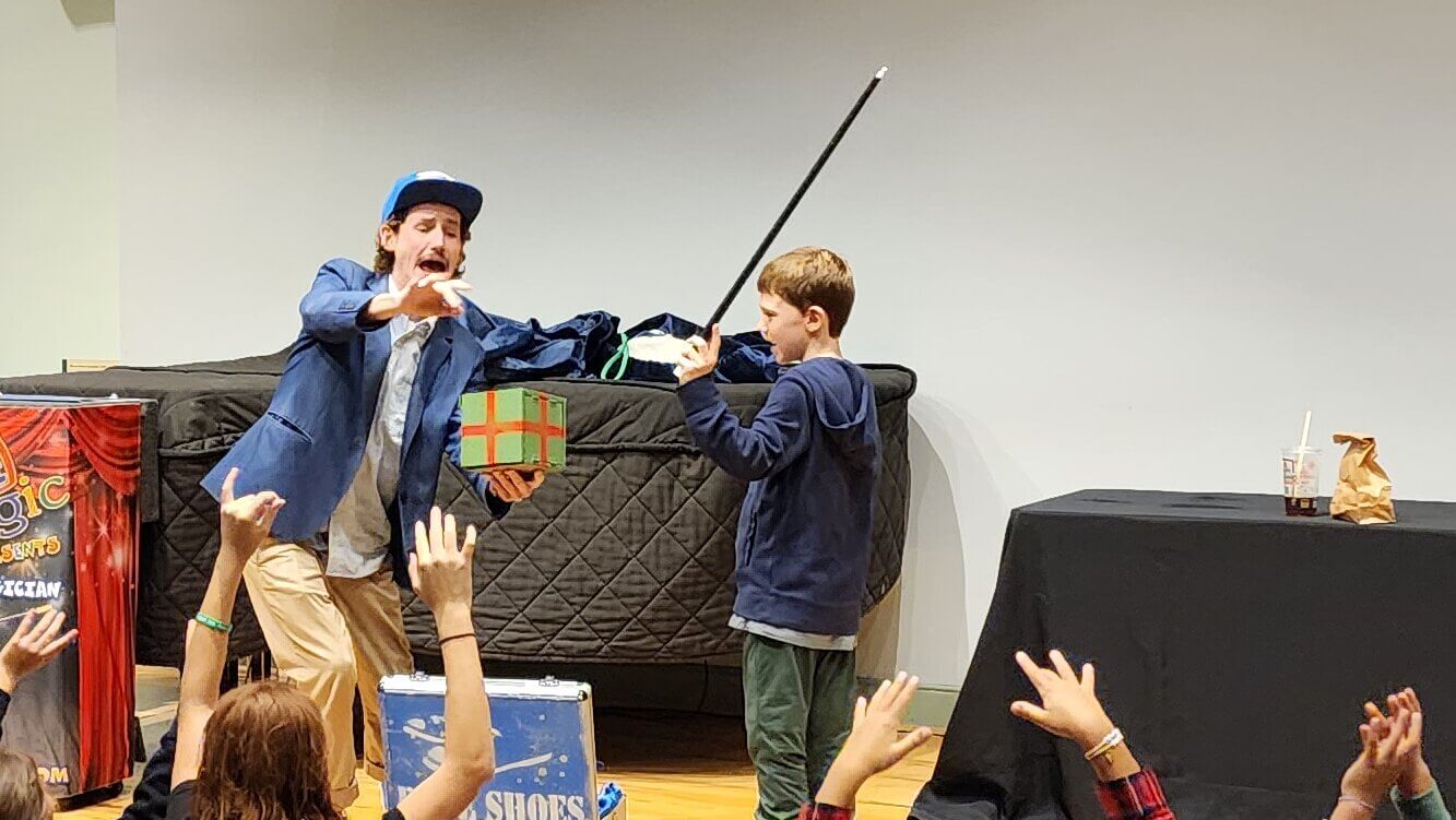 holiday magic show